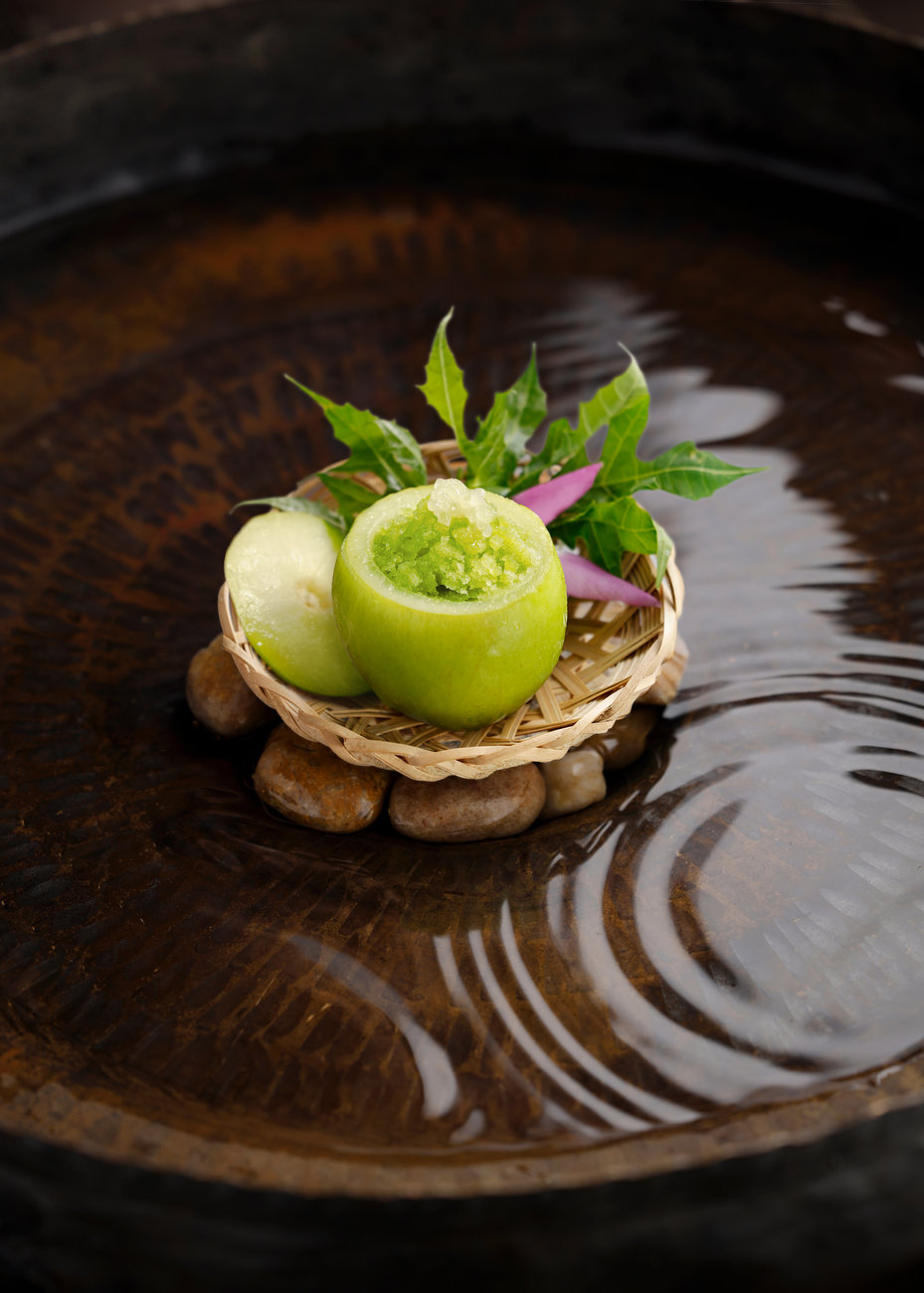 Thực đơn mỹ thực ‘Đất-Nước’ tại Hum Signature: Lời tự tình của sản vật Việt