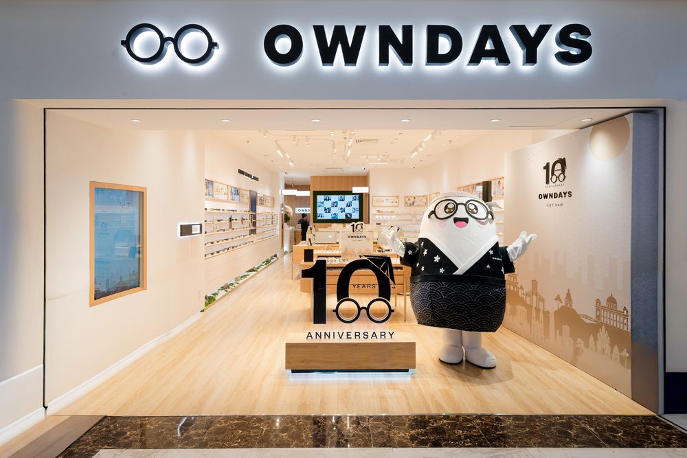 Owndays kỷ niệm 10 năm có mặt tại Việt Nam