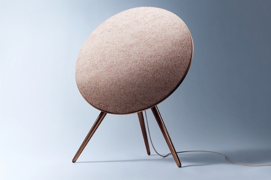 Bang & Olufsen giới thiệu Beosound A9 màu nâu Sienna với mặt vải Woolscape thửa riêng bởi Kvadrat