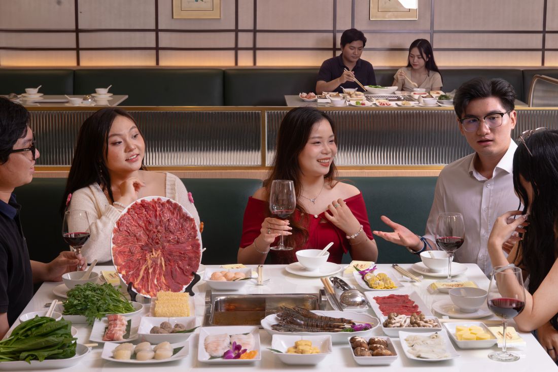 Ngân Đình Sài Gòn – chuyển mình cùng “Thưởng Vị Lẩu Tươi Thượng Hạng”
